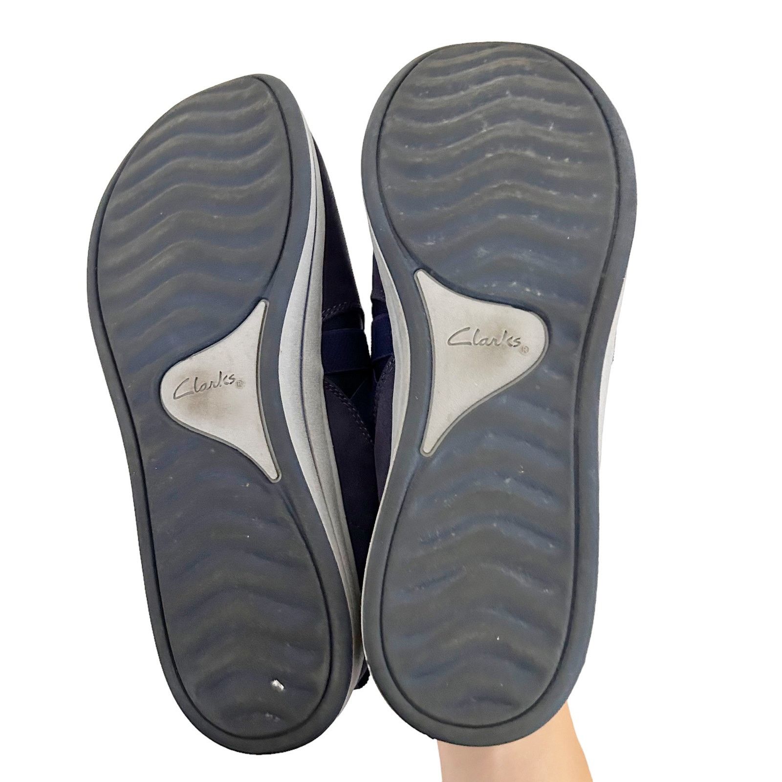 Clarks Clarks Cloudsteppers Navy Blue Slip On Shoes Sz 7 Size US 7 / IT 37 - 6 Thumbnail