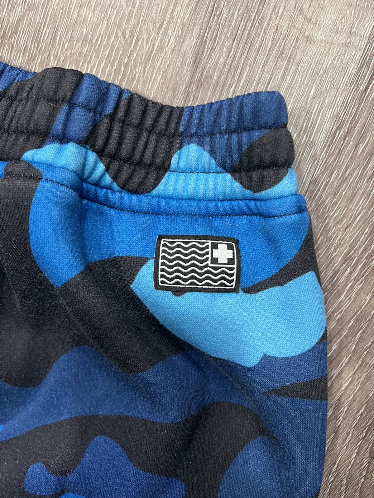 Pink Dolphin Pink Dolphin RARE GHOST Blue Camo Sweatpants Size US 30 / EU 46 - 3 Thumbnail