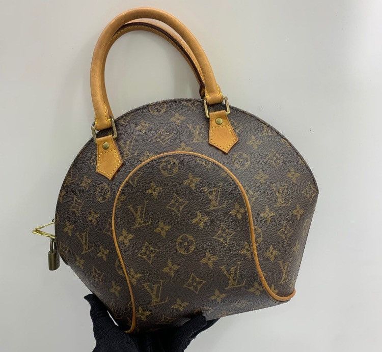 Louis Vuitton Louis Vuitton Ellipse PM Size ONE SIZE - 1 Thumbnail