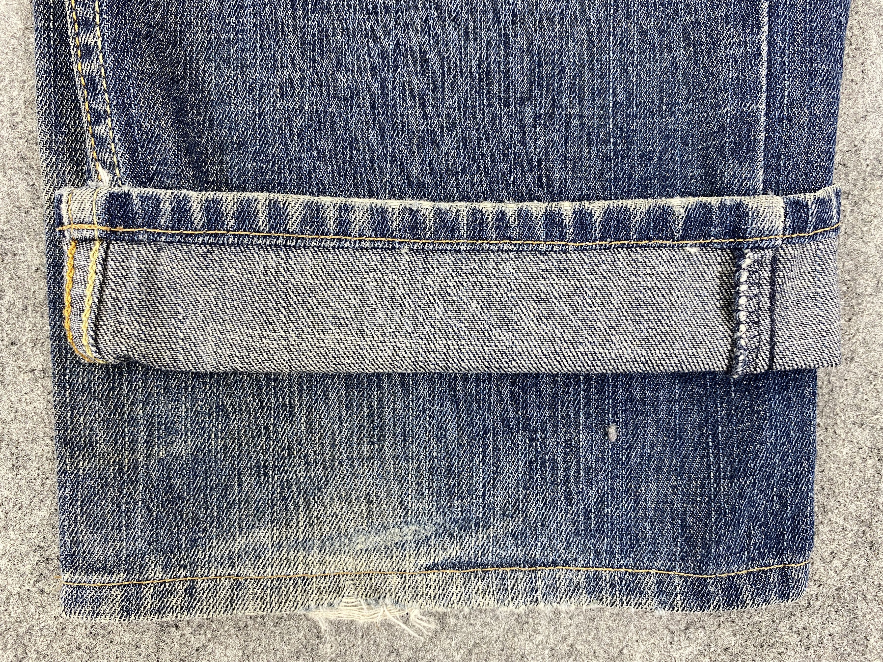 Japanese Brand Distressed Blue Vintage Levi's 505 Jeans 35x28 Denim -JN1804 Size US 35 - 11 Thumbnail