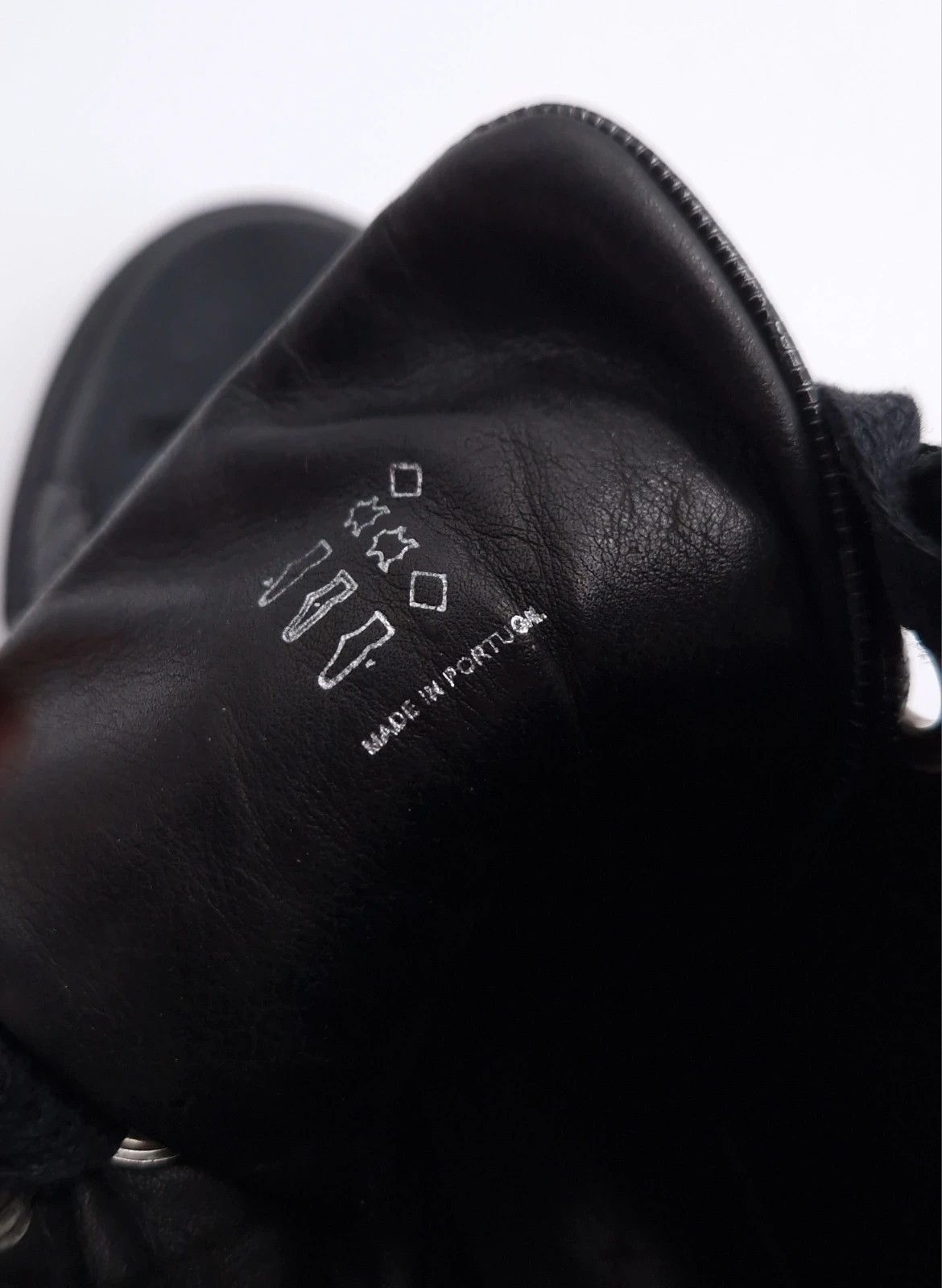 Raf Simons Raf Simons Archival Hi Top Leather Sneaker Size US 10 / EU 43 - 15 Thumbnail