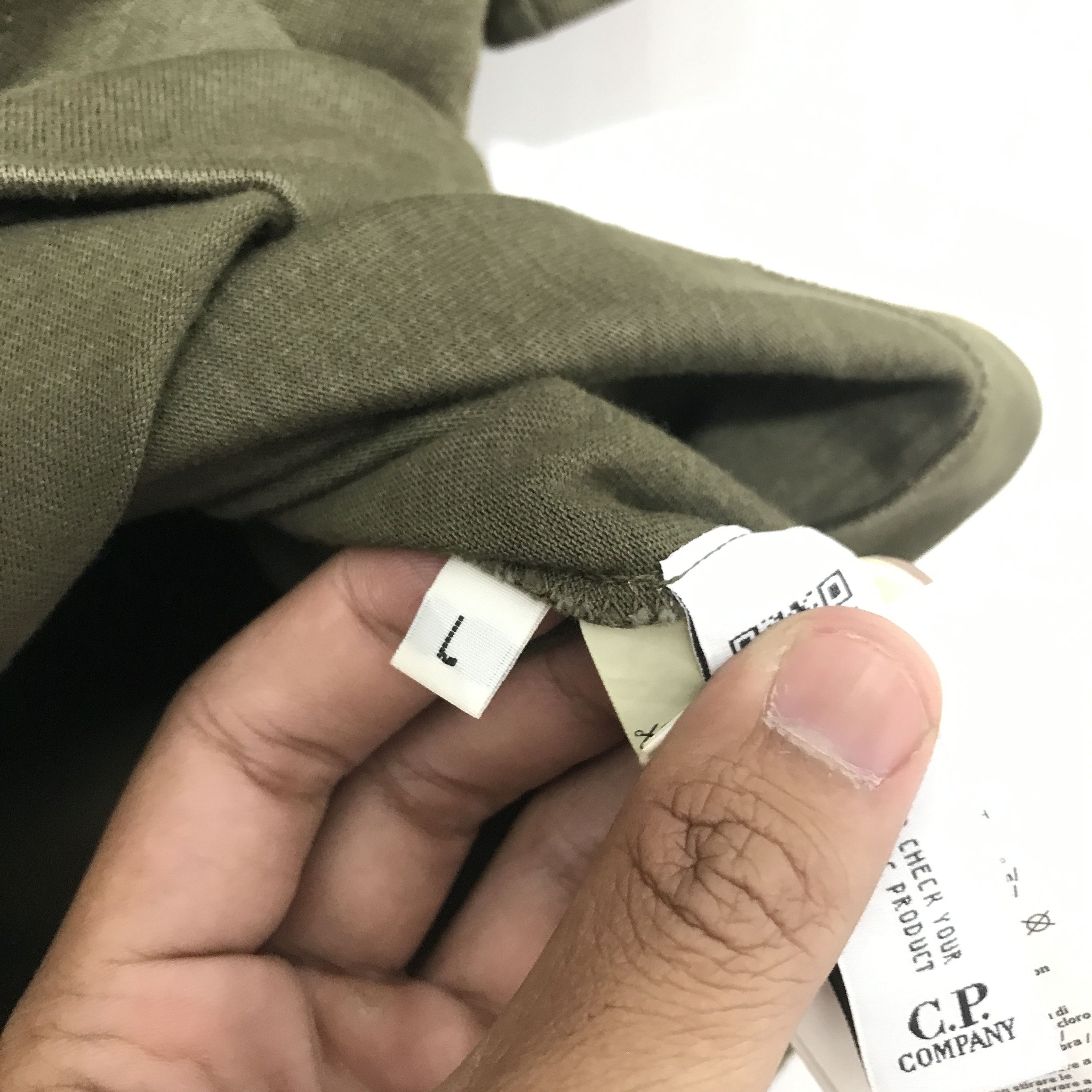 C.P. Company CP COMPANY SIDE POCKET LENS TSHIRT Size US L / EU 52-54 / 3 - 5 Thumbnail