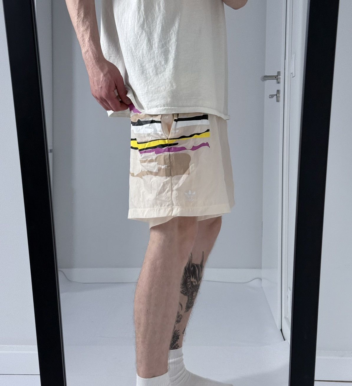 Adidas Vintage Adidas y2k wide track streetwear avantgarde shorts Size US 34 / EU 50 - 3 Thumbnail