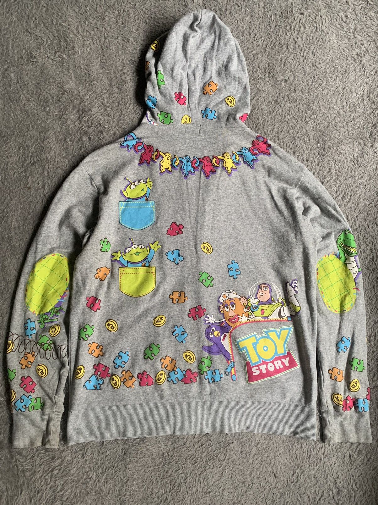 Japanese Brand Vintage Y2K Toy Story Tokyo Disney Over Print Zip Hoodie Size US L / EU 52-54 / 3 - 13 Thumbnail