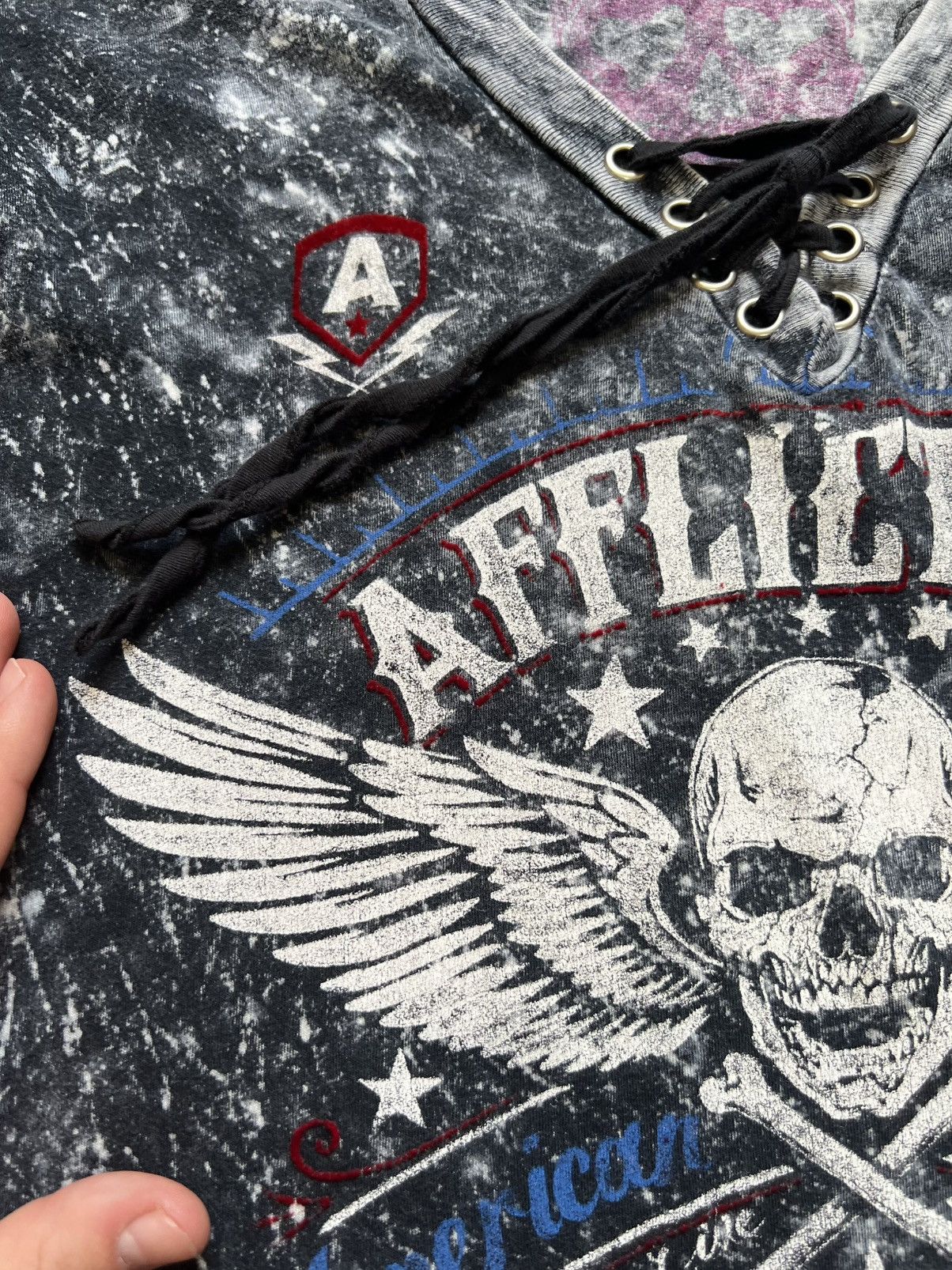 Affliction Affliction Women's Skull T-shirt Y2K Tee Size L / US 10 / IT 46 - 7 Thumbnail