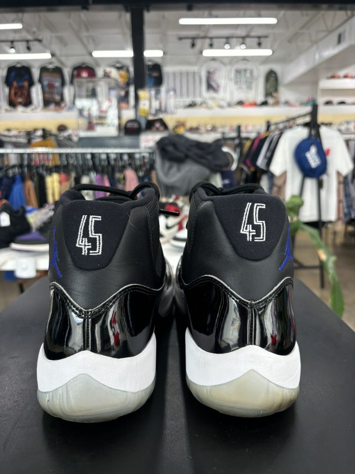 Jordan Brand Air Jordan 11 Space Jam Sz. 12 (2016) Size US 12 / EU 45 - 5 Thumbnail