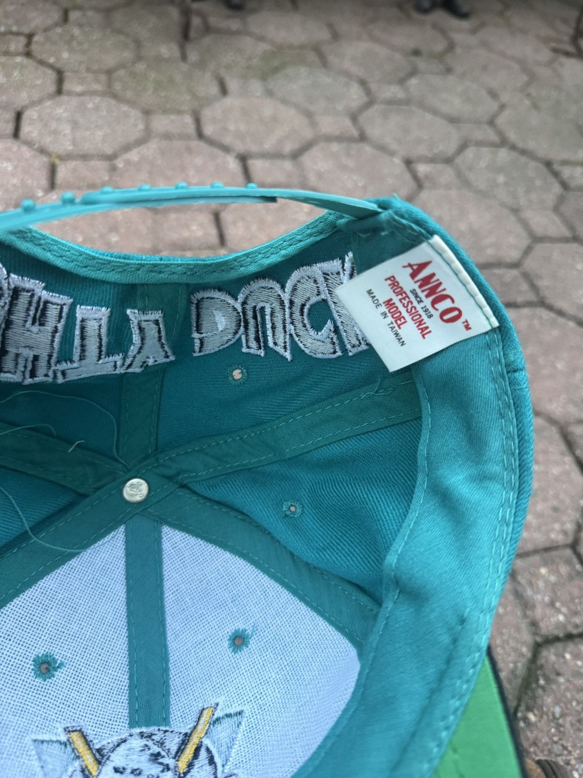 Vintage Vintage Mighty Duck Snapback NHL Official rare Size ONE SIZE - 7 Thumbnail