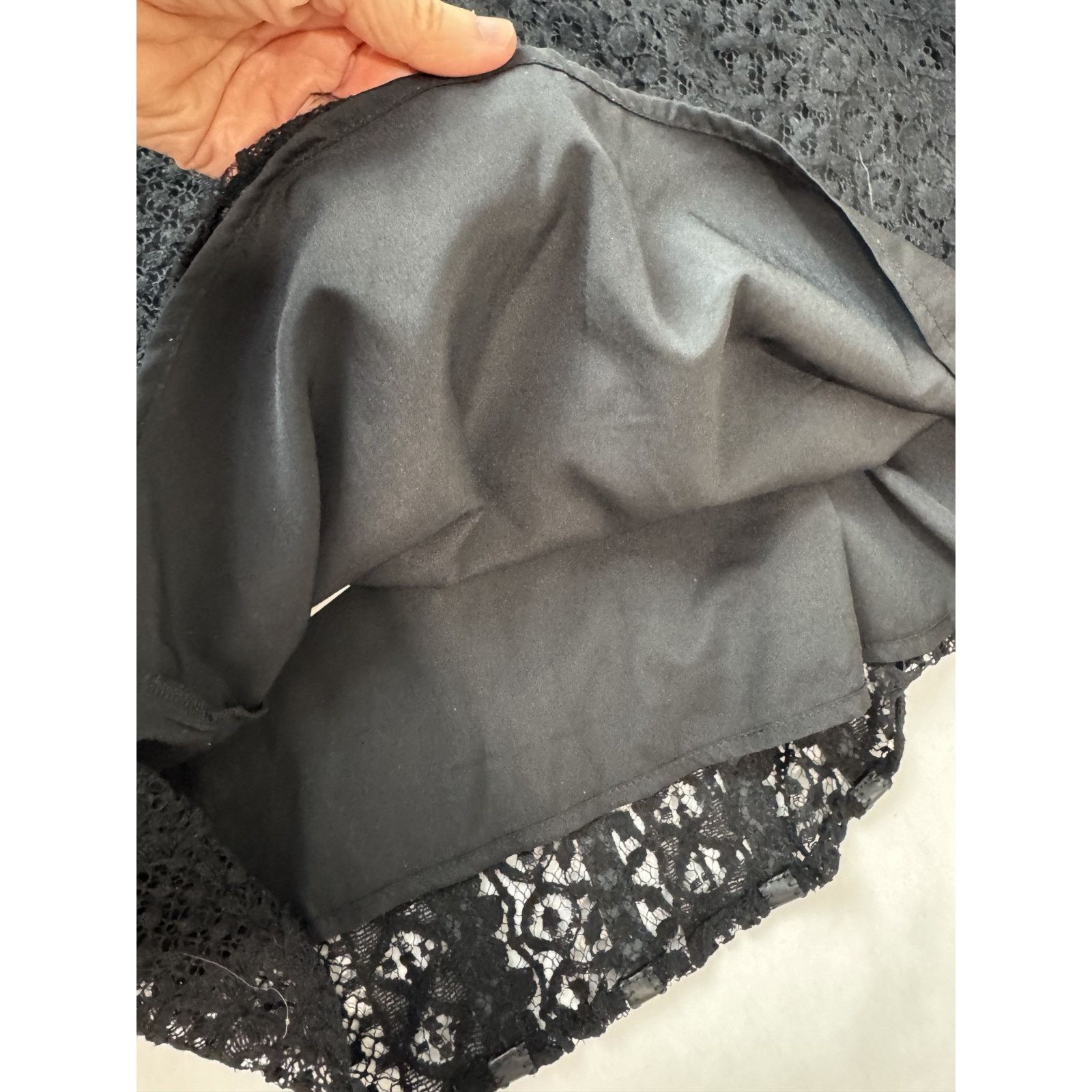 Express Goth Whimsigoth Witchy Lace Black Mock Neck Top Medium Size M / US 6-8 / IT 42-44 - 9 Thumbnail