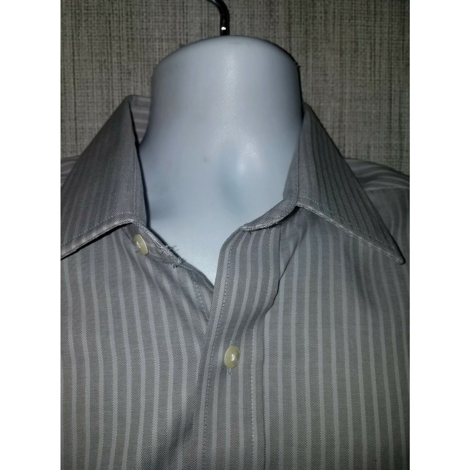 Vintage Donald Trump Signture Collection Grey Striped Button Down Shirt Non Iron 16.5 Size US XL / EU 56 / 4 - 2 Thumbnail
