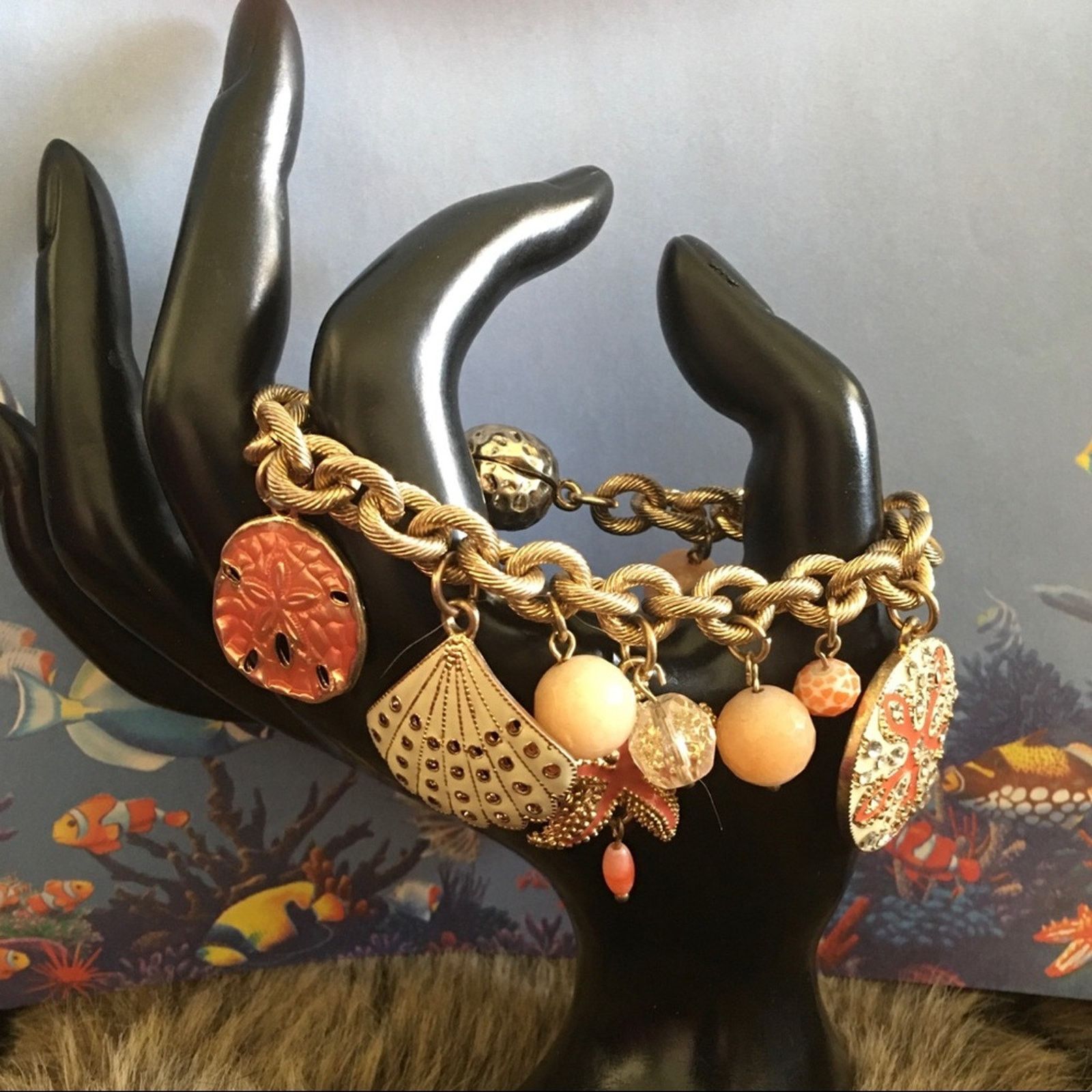 Jewelry Gold Tone Chain Link Beach Charm Theme Bracelet, Women's