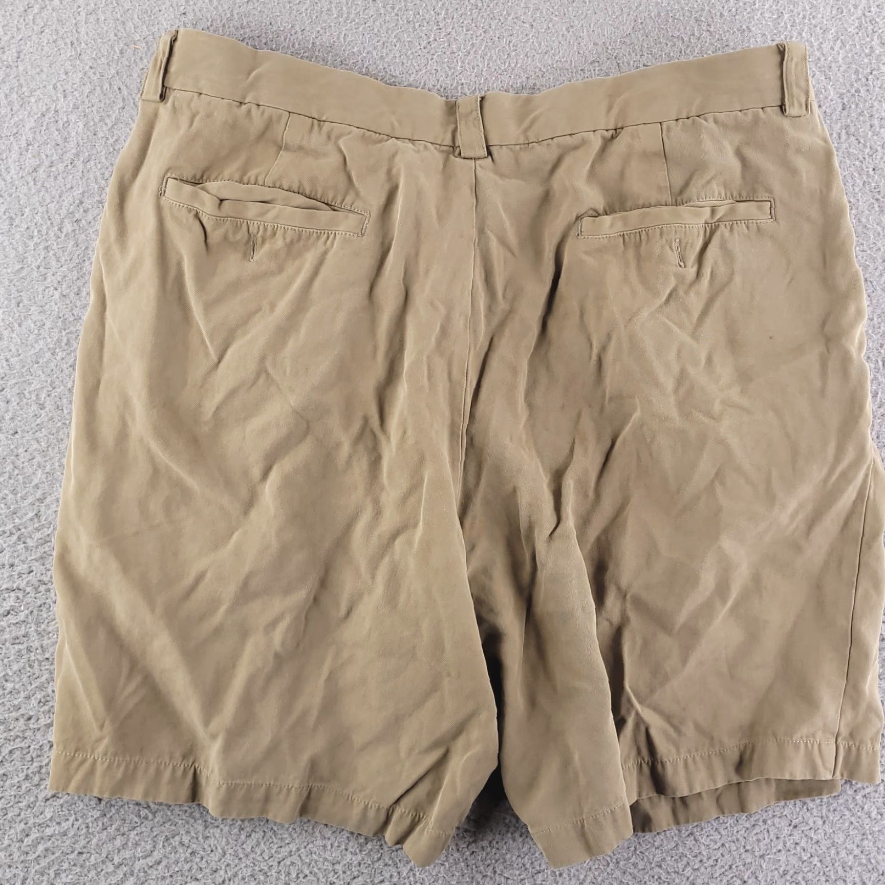 Tommy Bahama Tommy Bahama Shorts Mens 35 Brown Silk Chino 100% Silk Brown Mens 35 Wool? Wait. No. Size US 35 - 4 Thumbnail