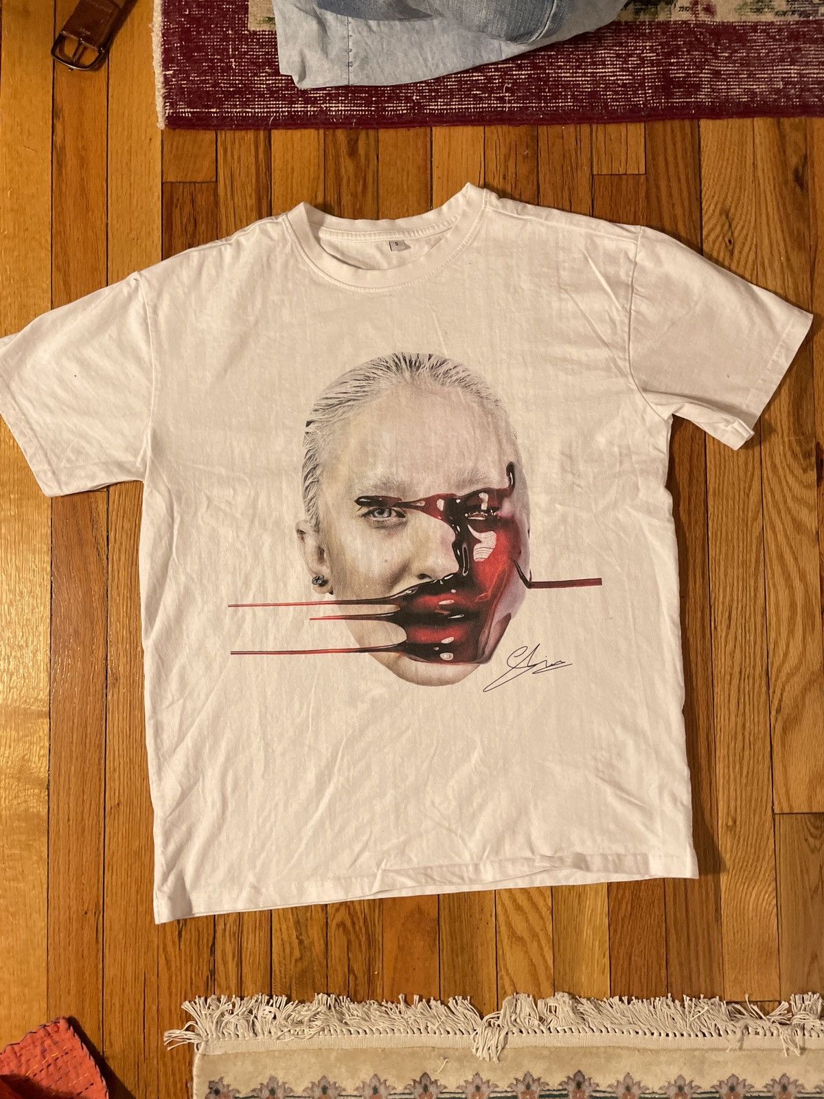 image of German Unknown Graphic Tee Cotton in White, Men's (Size Small)