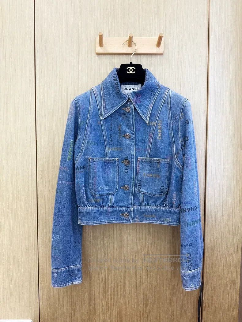 Chanel Chanel 22S colourful graffiti letter print washed denim ja Size XXS / US 00 / IT 34 - 1 Thumbnail