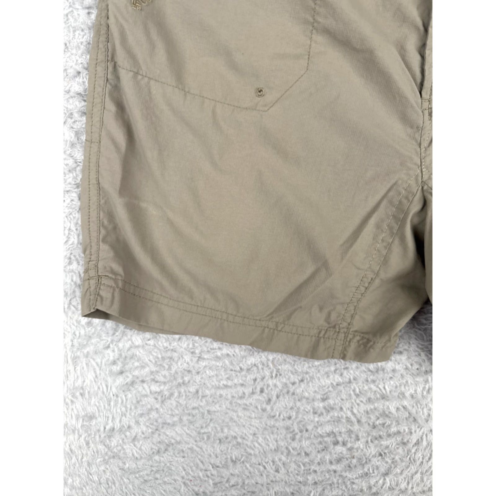 Vintage Columbia Shorts Women Medium Beige 8 Cargo Packable Titanium Adjustable Waist Size 32" / US 10 / IT 46 - 4 Thumbnail