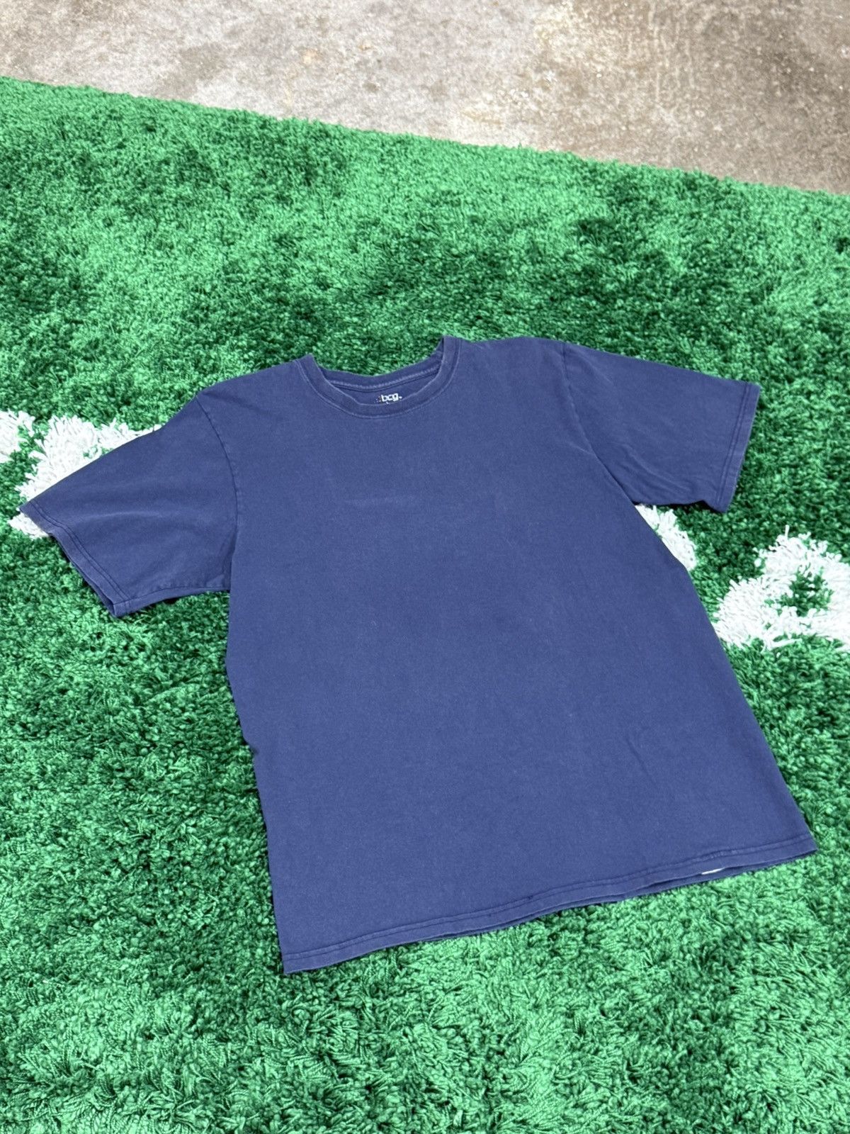 Vintage Vintage BCG Navy Athletic Tee Large Size US L / EU 52-54 / 3 - 1 Thumbnail