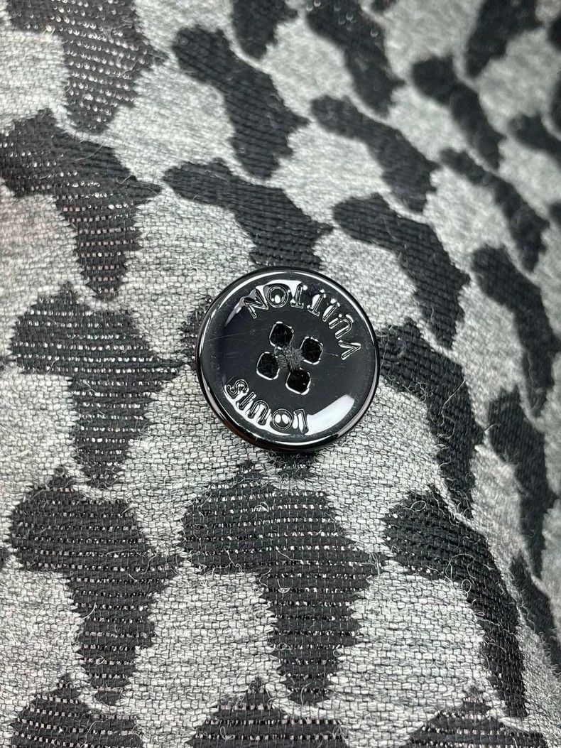 Louis Vuitton Louis Vuitton Black and grey plaid blazer jacket 2504-Nexta Size US M / EU 48-50 / 2 - 4 Thumbnail