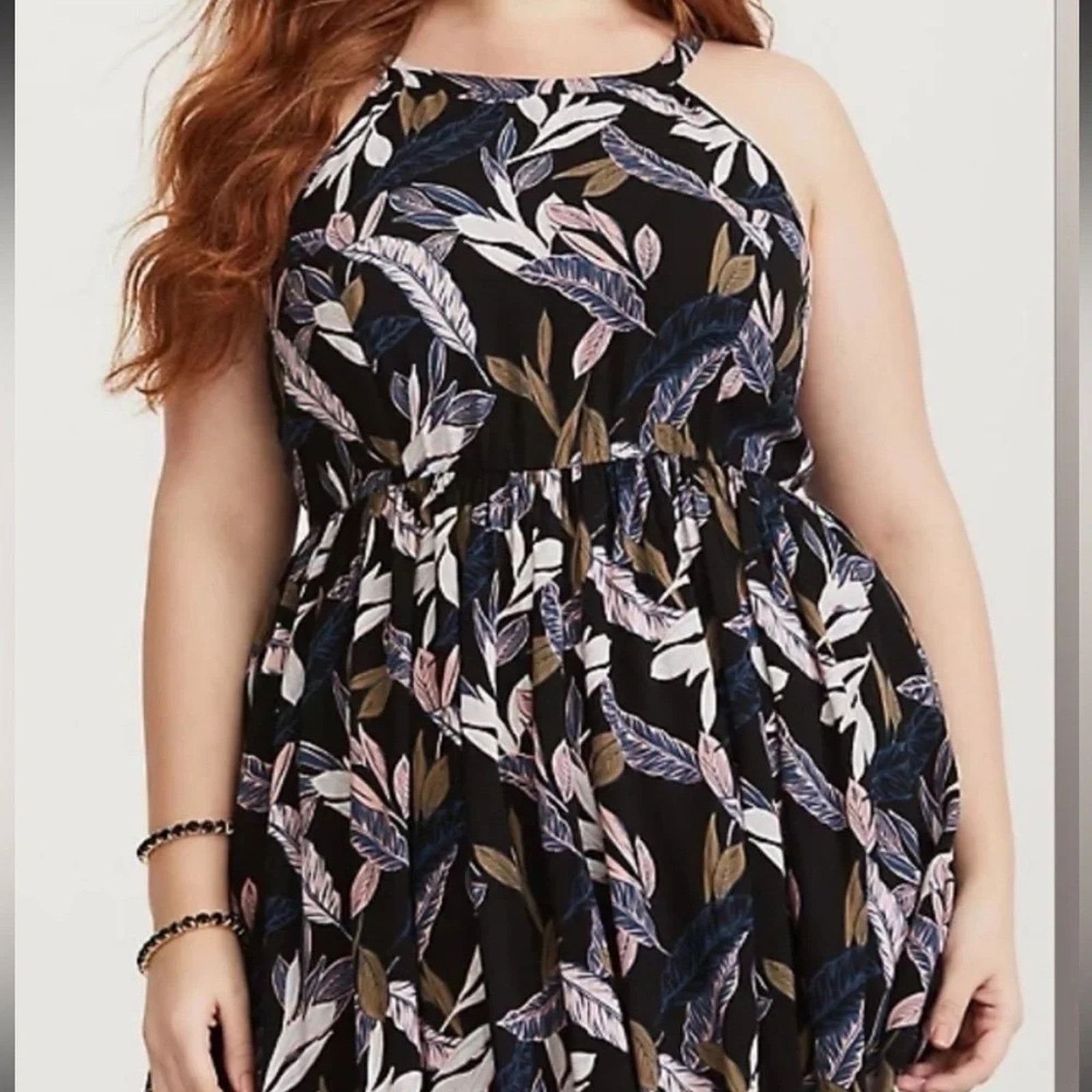 The Unbranded Brand Torrid Challis high neck sleeveless high low dress, size L Size L / US 10 / IT 46 - 1 Thumbnail