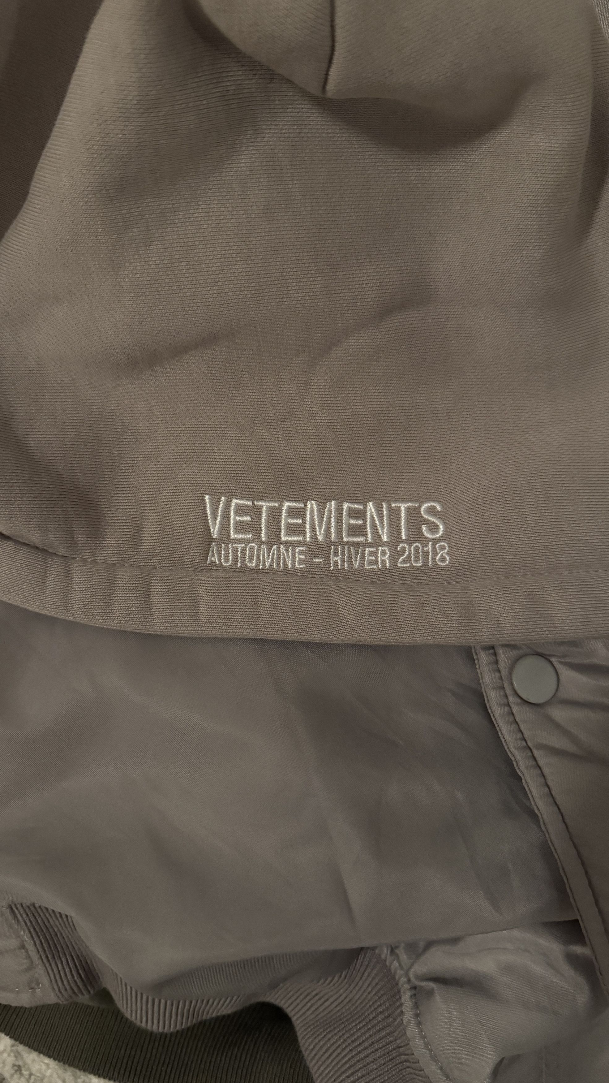Alpha Industries × Vetements Vetements x Alpha Industries 2018 Reversible Bomber Jacket Size US XS / EU 42 / 0 - 10 Thumbnail