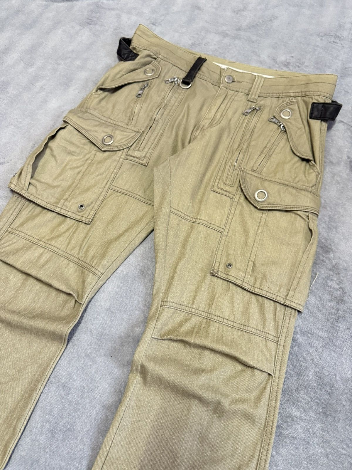 Tornado Mart Tornado Mart Panelling Utility Tactical Cargo Flared Pants Size US 32 / EU 48 - 3 Thumbnail