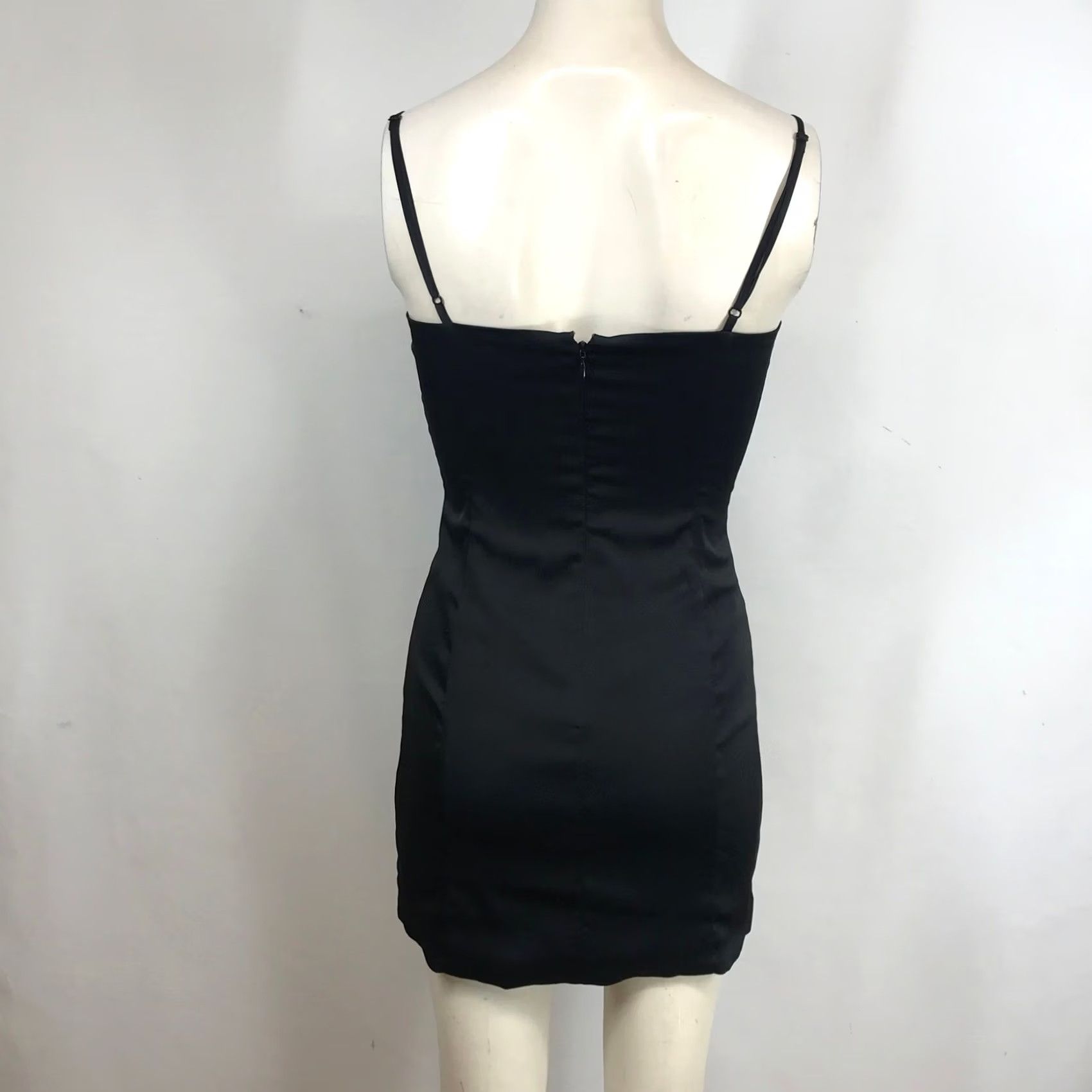 Vintage Sunday Best Aritzia Black Satin Square Neck Mini Bodycon Dress Size 2 90s Rock Party Cocktail Formal Sleeveless Zip Back Womens Size XS / US 0-2 / IT 36-38 - 5 Thumbnail