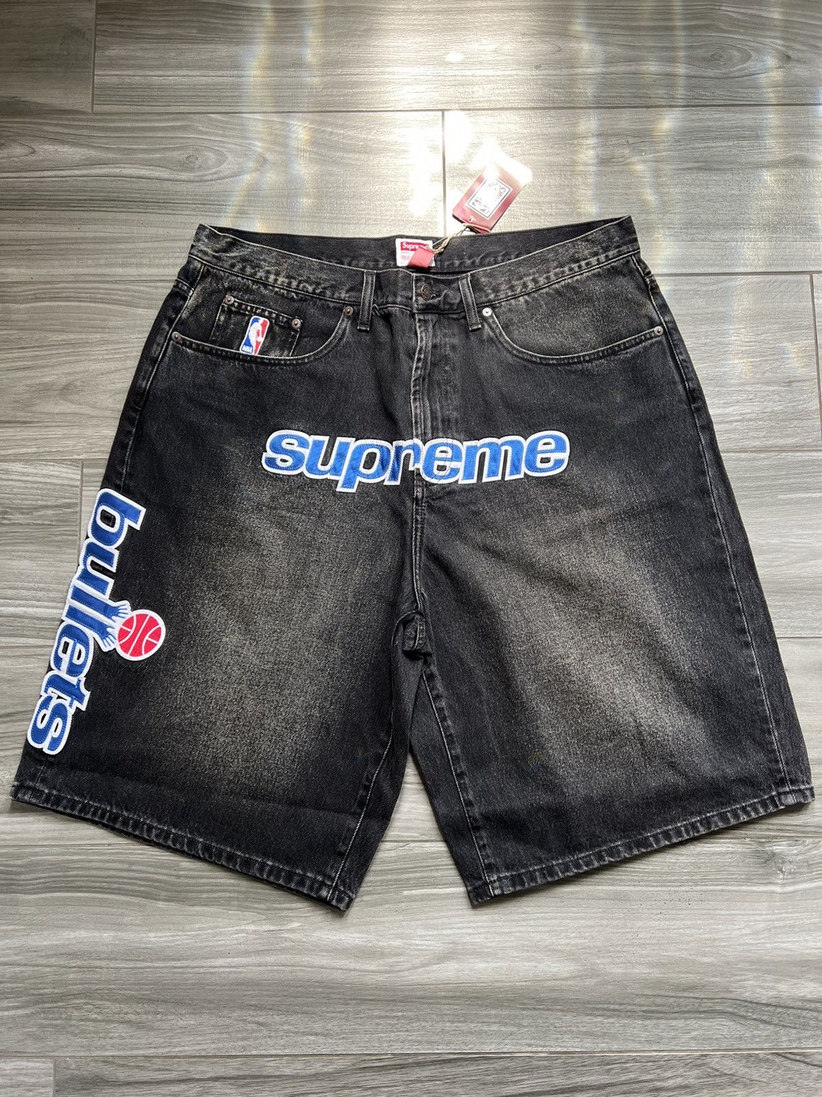 Mitchell & Ness × Supreme Supreme Mitchell & Ness Washington Bullets Denim Short Black Size US 38 / EU 54 - 1 Thumbnail