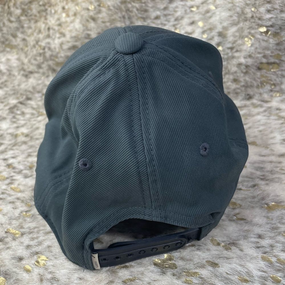 Vuori Vuori Signal Golf Hat Grey One Size Adjustable Size ONE SIZE - 4 Thumbnail