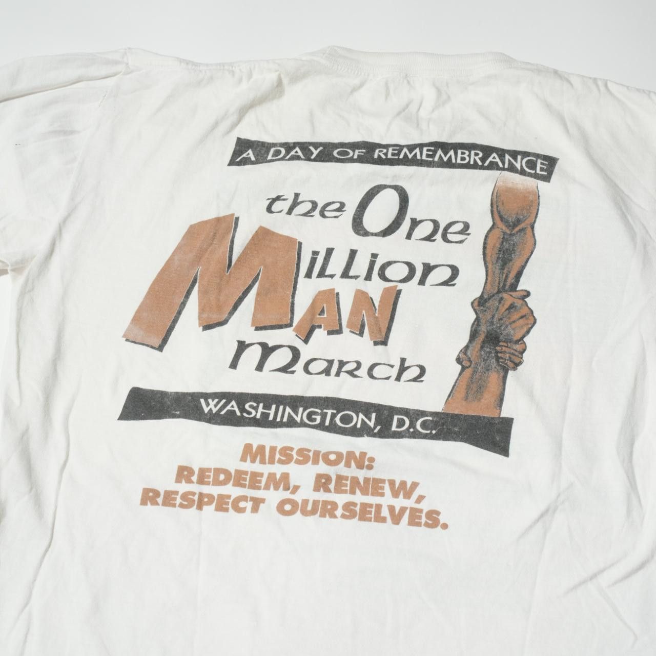 Vintage Vintage The One Million Man March T-Shirt Size US XL / EU 56 / 4 - 3 Thumbnail