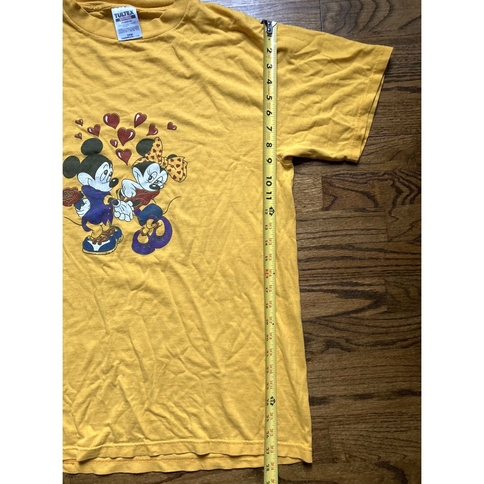 Tultex VINTAGE Mickey Mouse & Minnie Mouse T Shirt Tultex Yellow Large Regular Crew Neck Short Sleeve Men 90s Disney Love Hearts Size US L / EU 52-54 / 3 - 5 Thumbnail