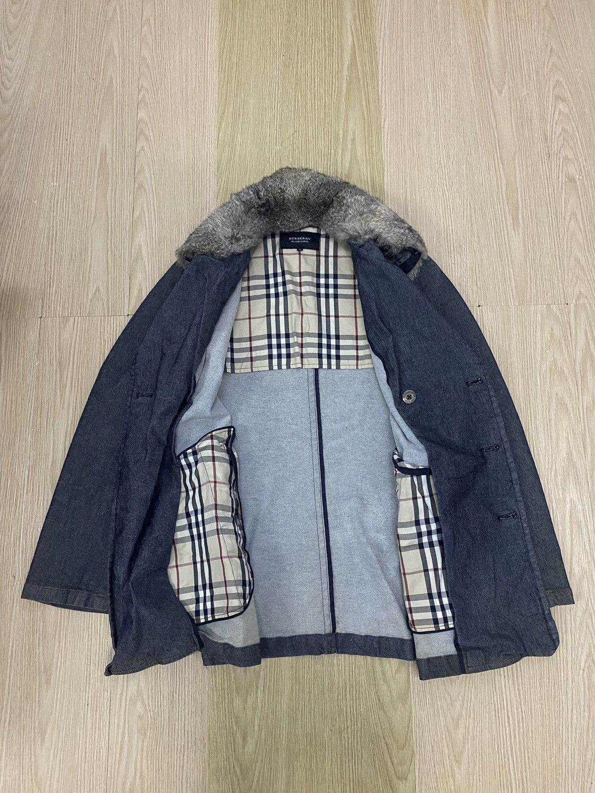 Burberry Burberry Black Label real rabbit fur jacket Size US M / EU 48-50 / 2 - 2 Thumbnail