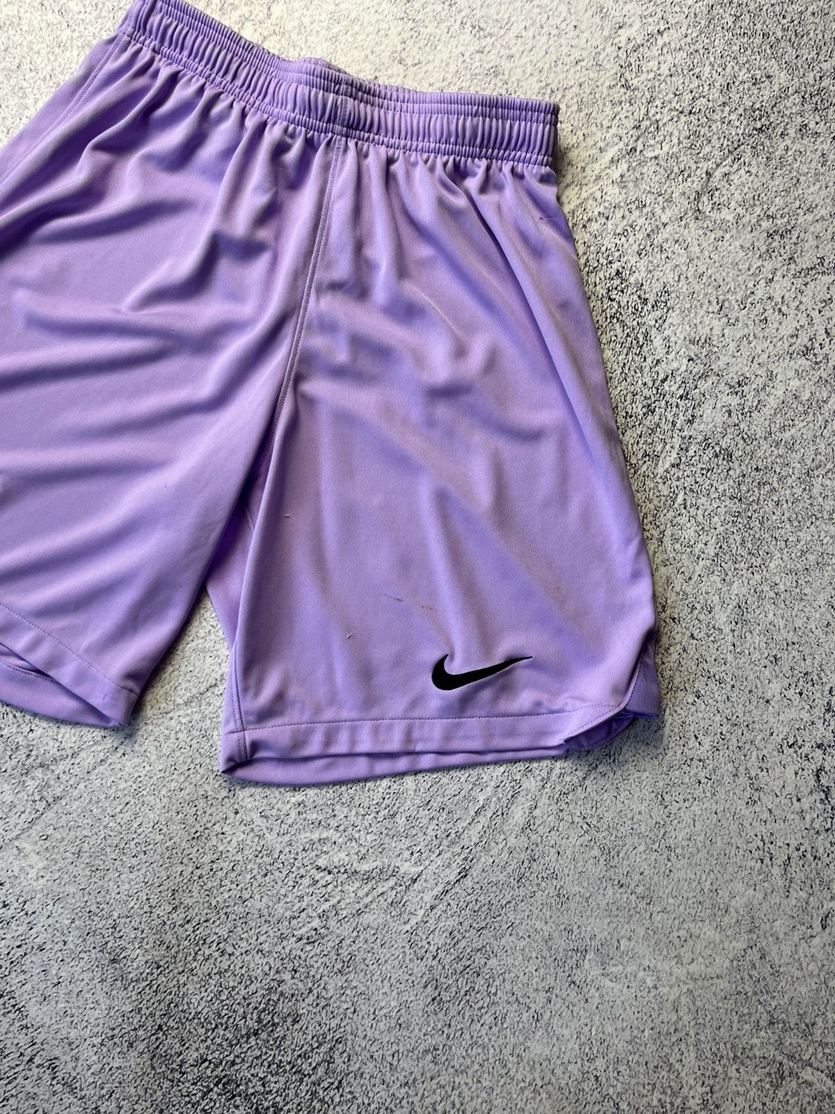 Vintage Nike Liverpool Set Goalkeeper Uniform 2022/23 Men's Size US M / EU 48-50 / 2 - 24 Thumbnail