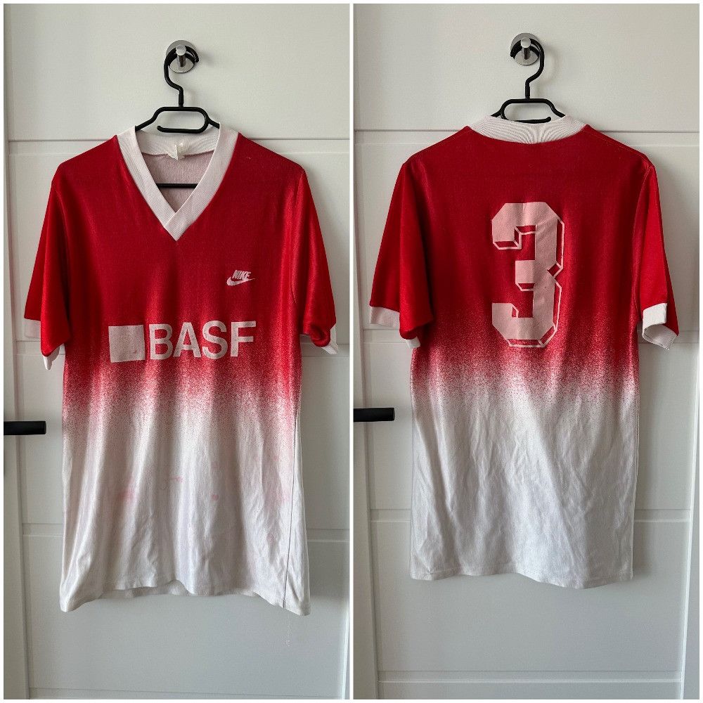 Nike 70's NIKE gradient soccer jersey white / red # 3 Size US M / EU 48-50 / 2 - 1 Thumbnail
