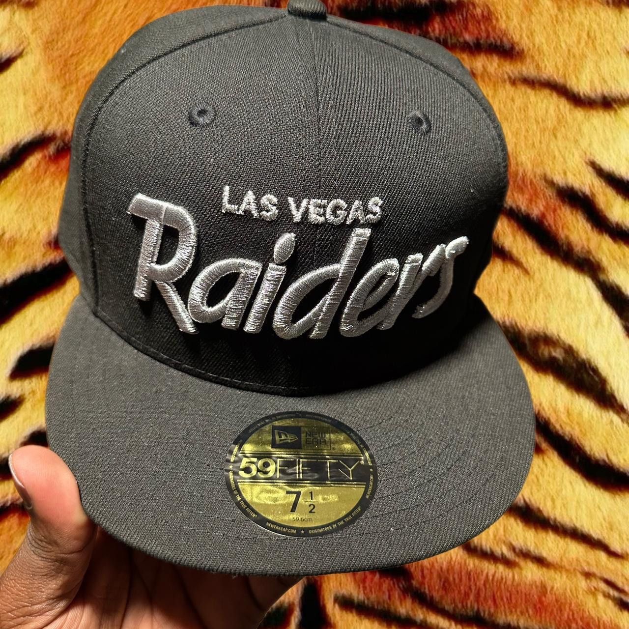 NFL × Vintage Black New Era 59fifty fitted cap Size ONE SIZE - 1 Thumbnail