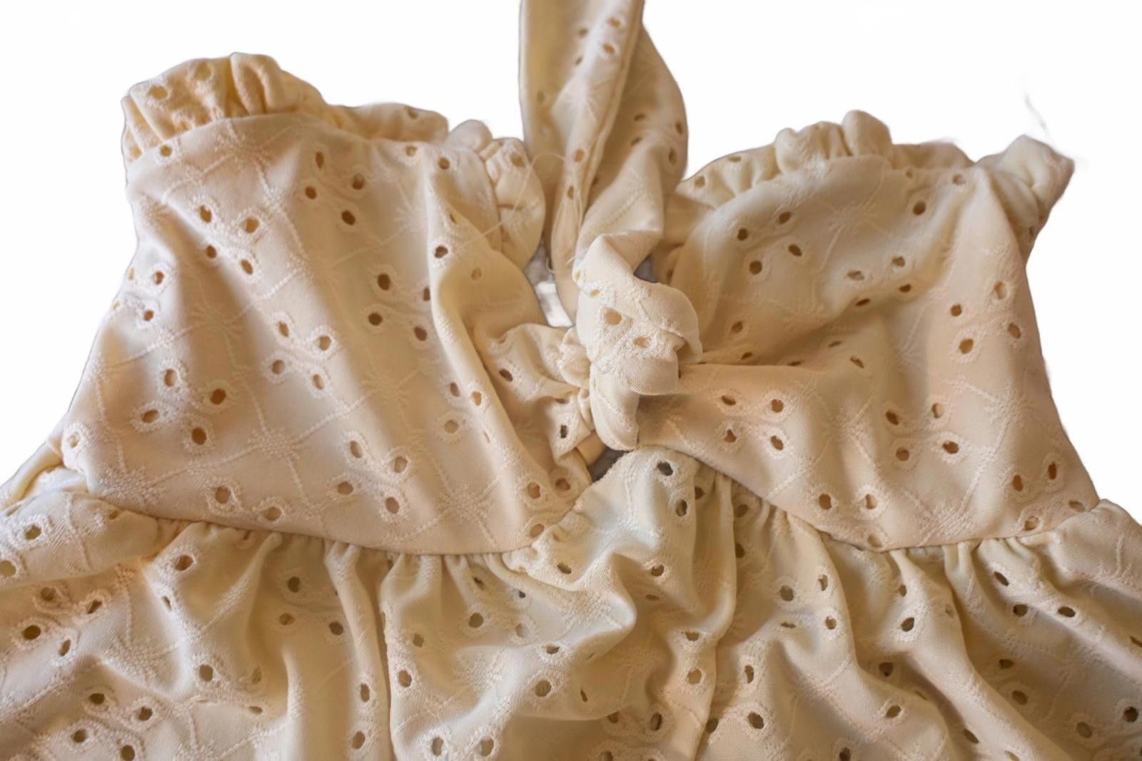 Shein SHEIN Beige Eyelet Cotton Baby Dress w Ruffle Sleeves Small Size S / US 4 / IT 40 - 4 Thumbnail