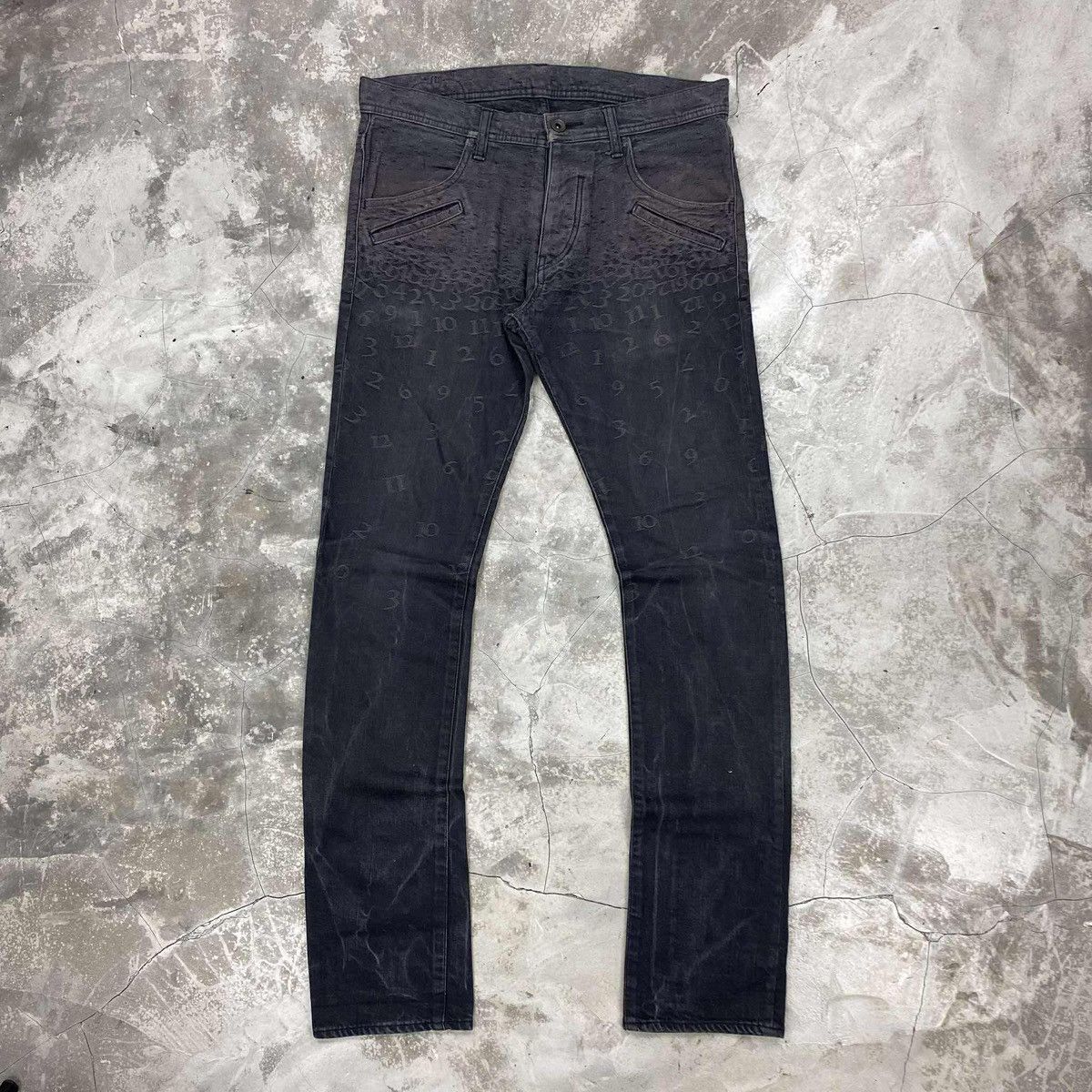 SHAREEF Japan Roman Numerals Sun Faded Jeans Size US 32 / EU 48 - 2 Thumbnail