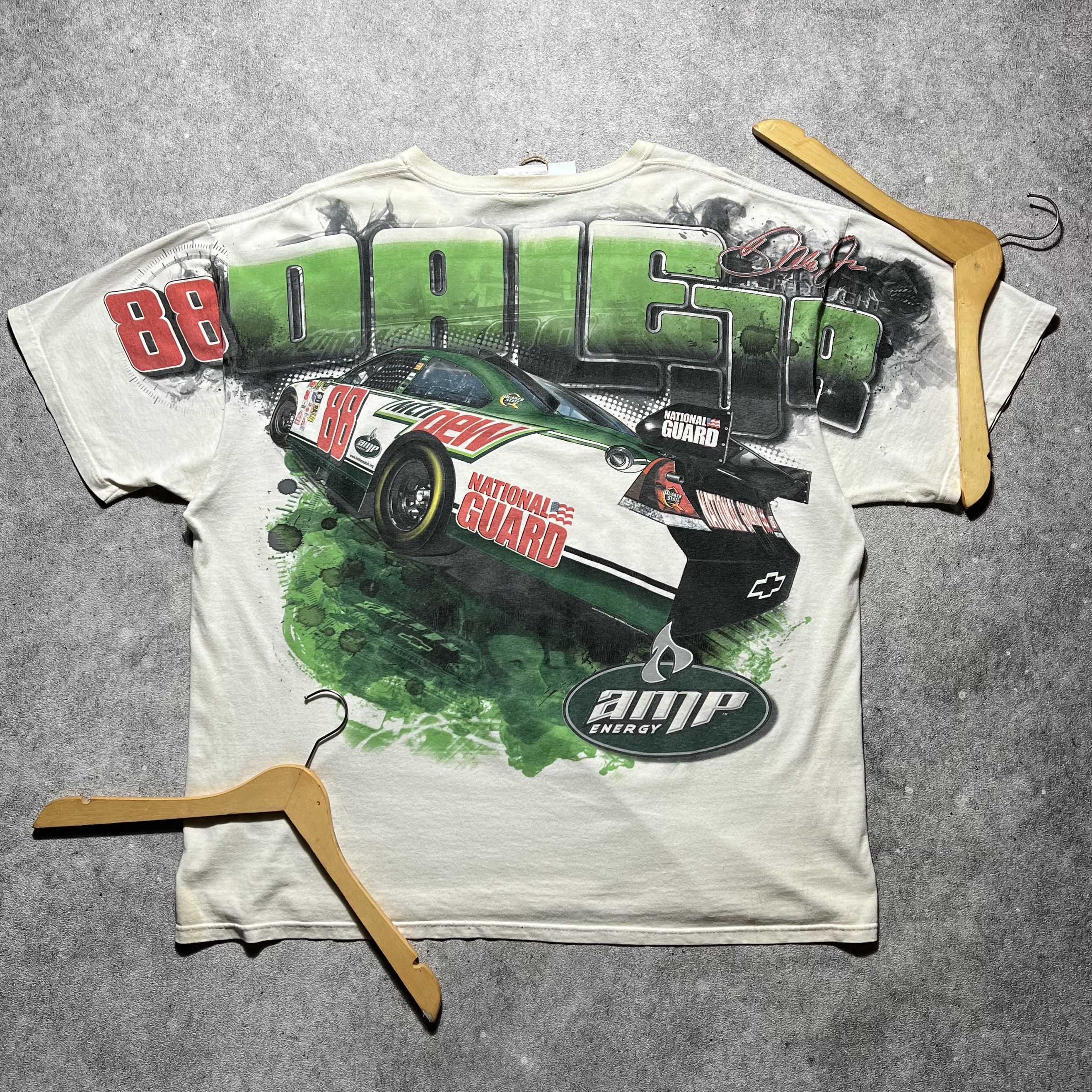 Chase Authentics × NASCAR × Vintage Nascar Over Print T-Shirt Size US XL / EU 56 / 4 - 1 Thumbnail