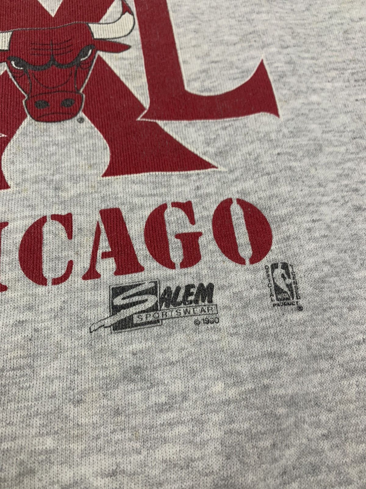 NBA × Salem Sportswear × Vintage Vtg Bulls Chicago Sweatshirt by Salem Sportswear Size US L / EU 52-54 / 3 - 8 Thumbnail