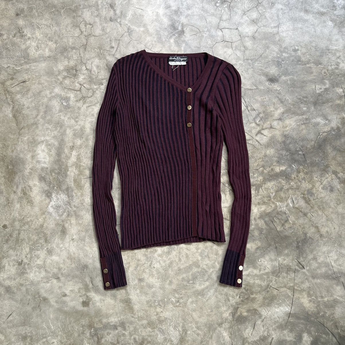 Salvatore Ferragamo Vintage 90s Salvatore Ferragamo Ribbed Knit Cardigan Size S / US 4 / IT 40 - 1 Thumbnail
