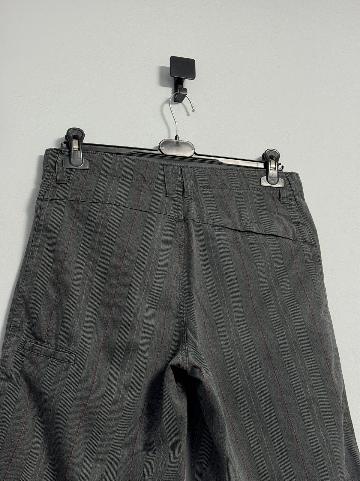 Oakley Oakley Vintage Shorts Y2K Style Hype Size 30" / US 8 / IT 44 - 10 Thumbnail