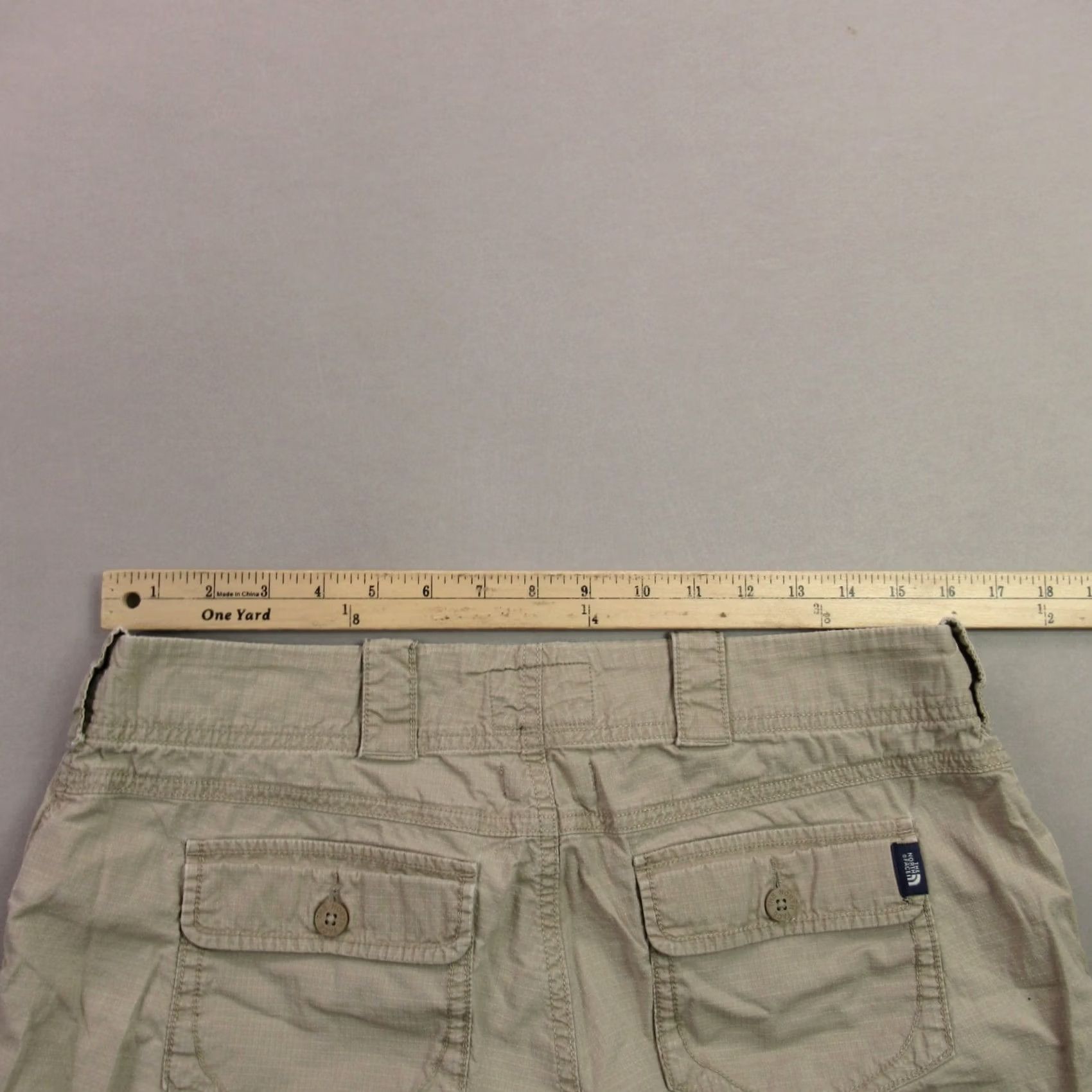 The North Face The North Face Women's 10 Chino Shorts - Beige / Khaki Stone, Lightweight Nylon, 5 in Inseam, Pockets, FlashDry, DWR, Logo, Casual Hiking Size 32" / US 10 / IT 46 - 7 Thumbnail