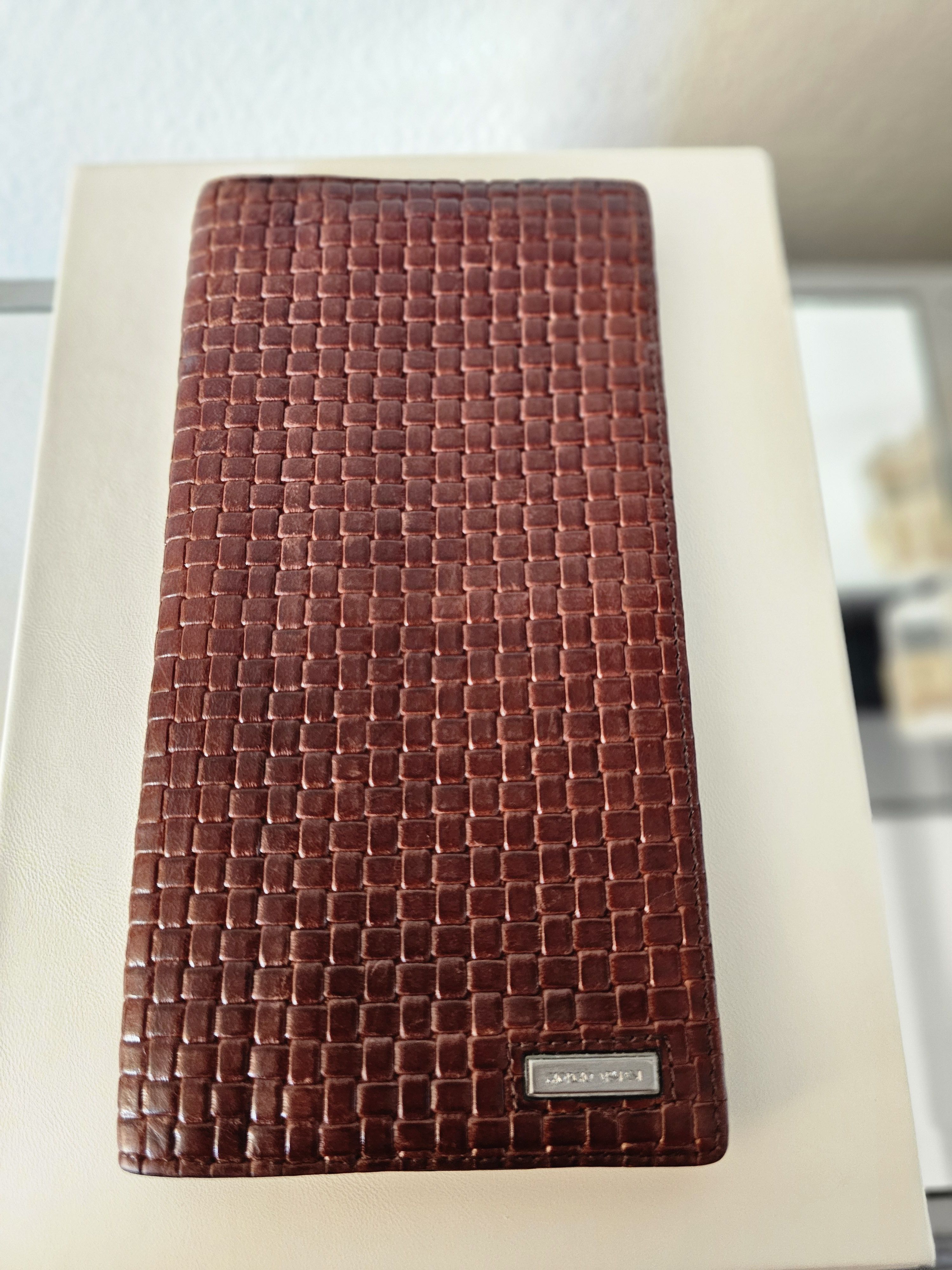Giorgio Armani Authentic Giorgio Armani Brown Leather Bifold Wallet Men’s Size ONE SIZE - 1 Thumbnail