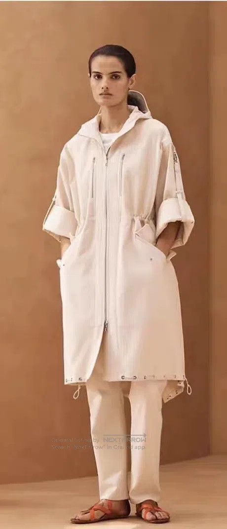 Hermes Hermes Runway style trench coat, size 36 Size XS / US 0-2 / IT 36-38 - 4 Thumbnail