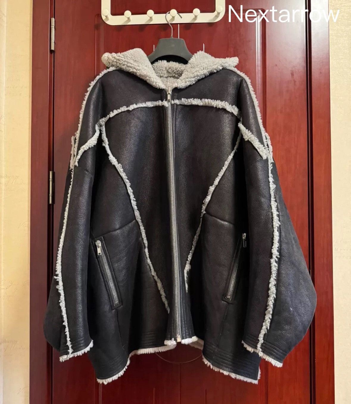 Rick Owens RICK OWENS FW22 double-sided fur one-piece jacket Size US S / EU 44-46 / 1 - 1 Thumbnail