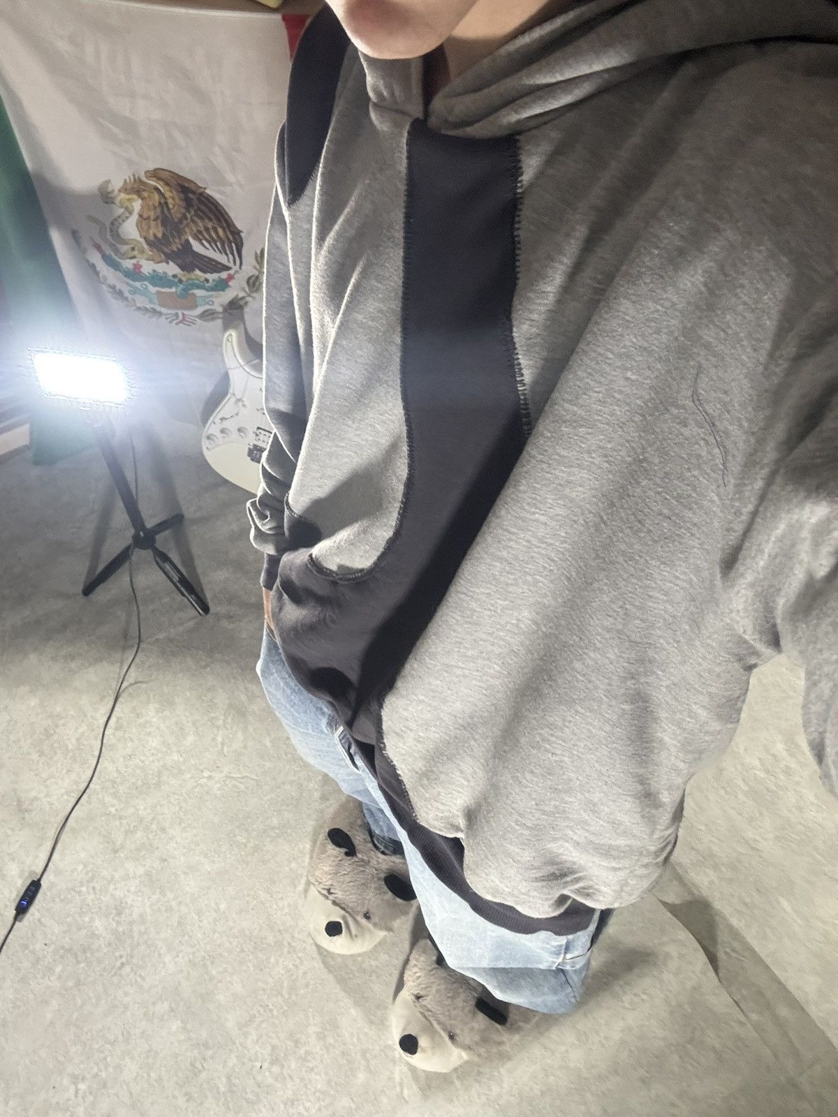 If Six Was Nine A COLD WALL type Avantgarde Curved Hoodie Fit Yeezy Gap Size US L / EU 52-54 / 3 - 13 Thumbnail