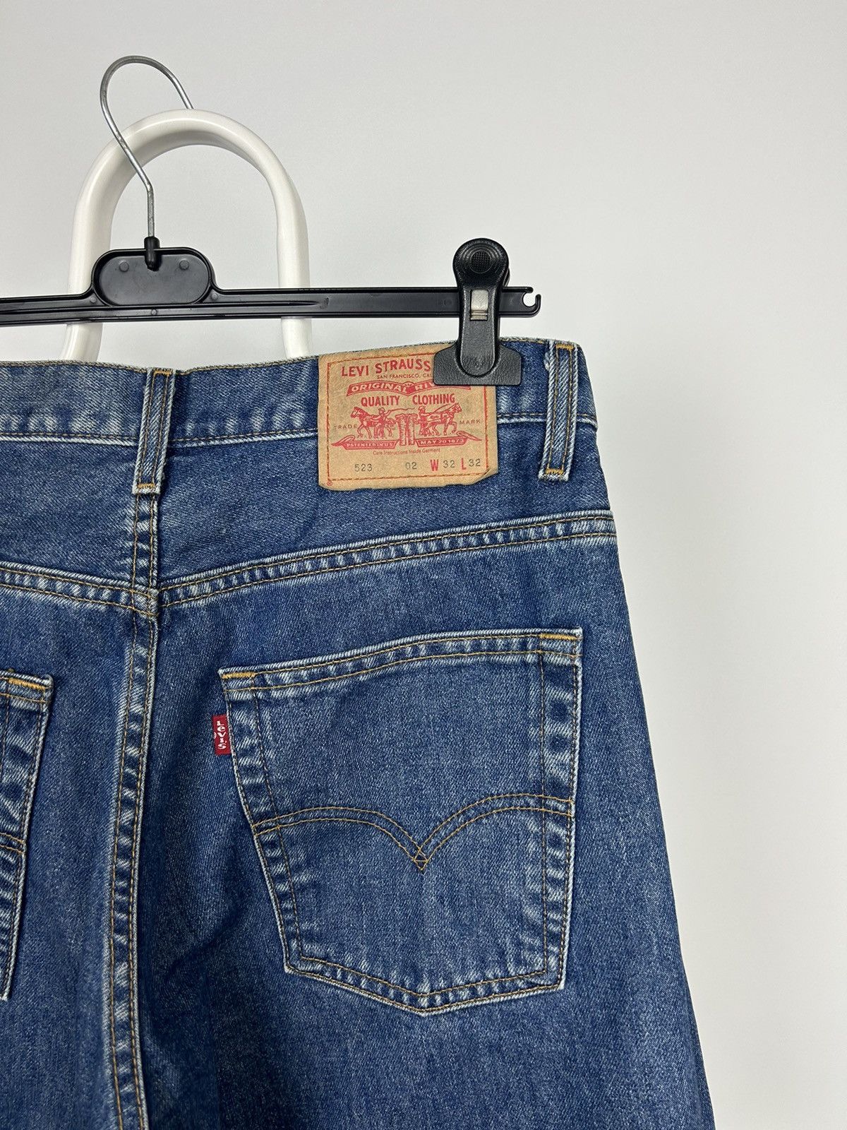 Vintage levis 523 jeans distressed denim faded blue