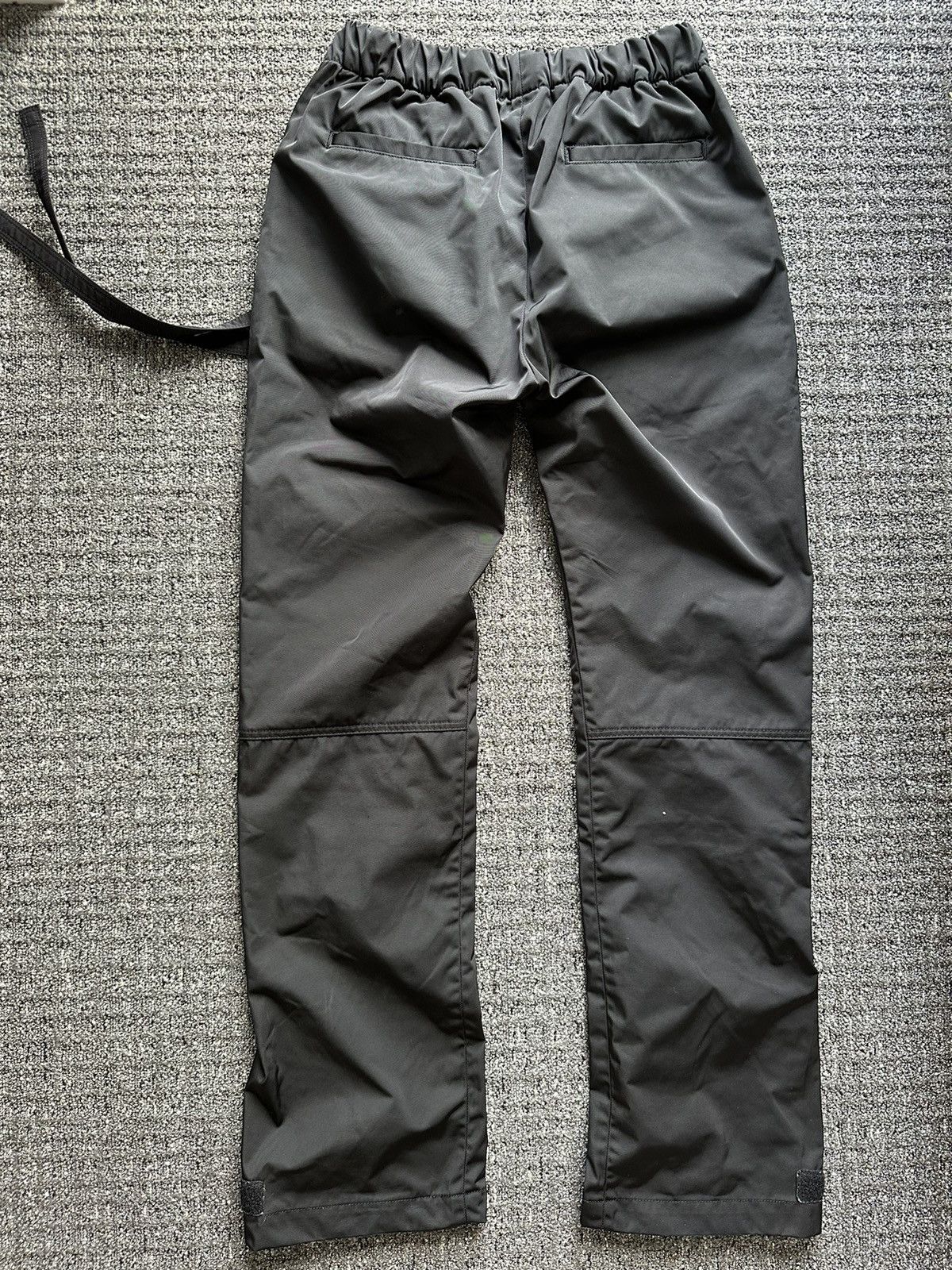 Fear of God FEAR OF GOD Sixth Collection Baggy Nylon Pant XS Size US 30 / EU 46 - 6 Thumbnail