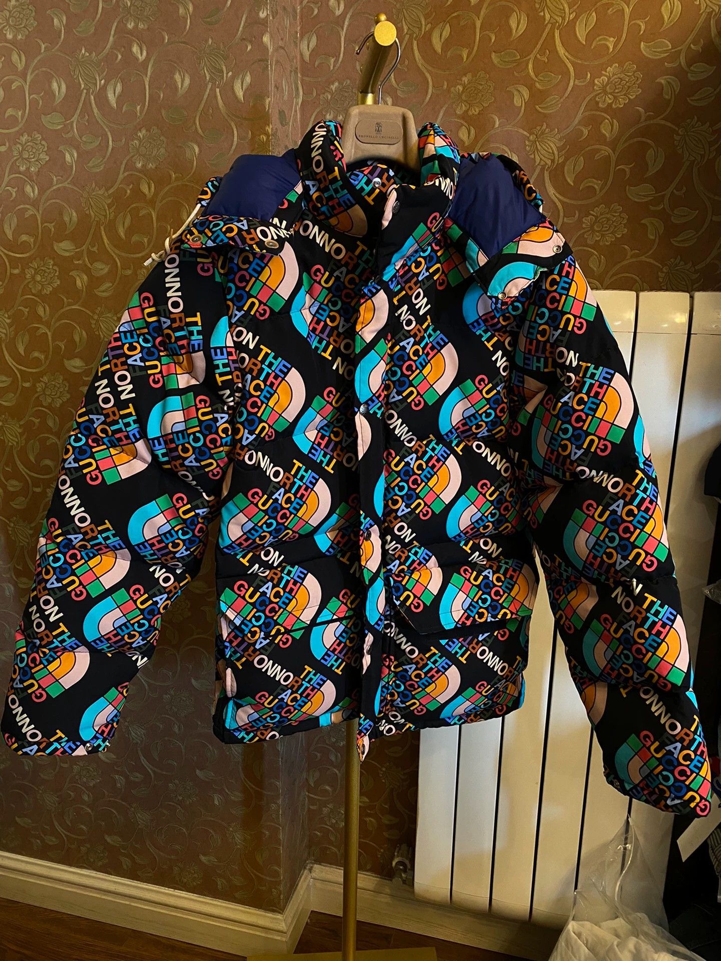 Gucci × The North Face Gucci x The North Face Men's 80% Down Puffer Jacket 479g M Size US M / EU 48-50 / 2 - 1 Thumbnail