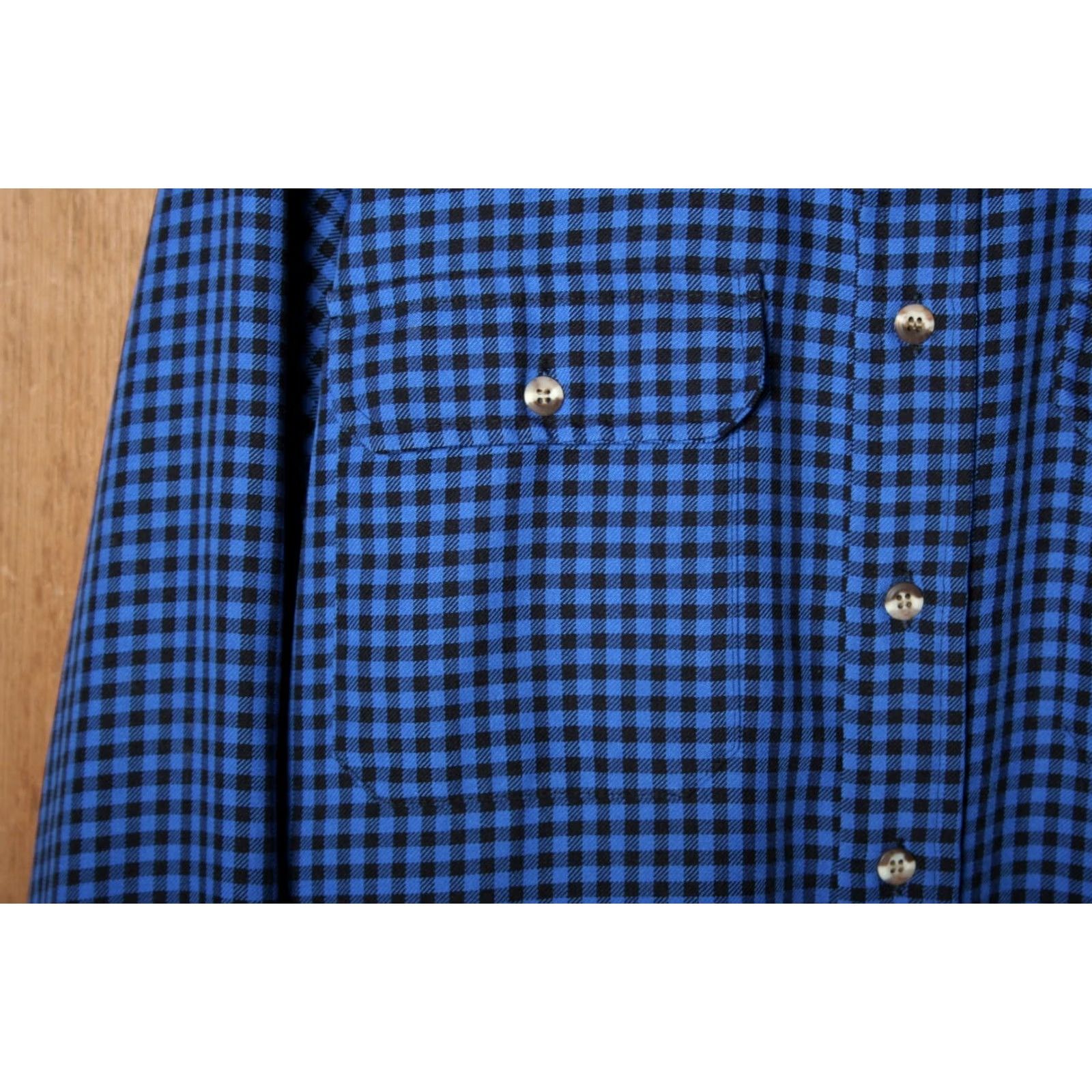 Vintage VINTAGE Gander Mountain Shirt Blue Black Gingham Plaid Button-Front XL Tall Size XLT Mens Shirts Size US XL / EU 56 / 4 - 5 Thumbnail