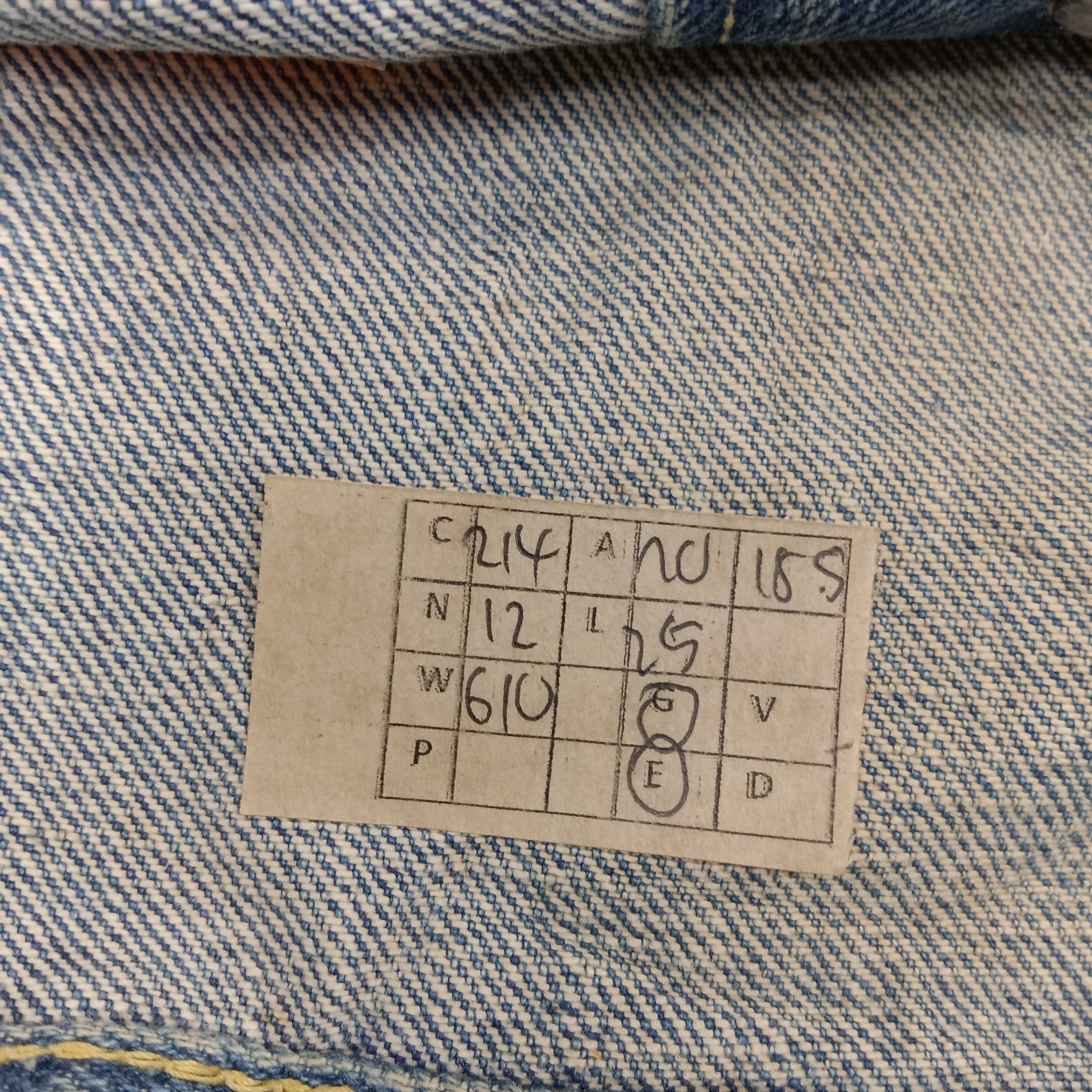 Levi's × Vintage Levi's 501 Big E Distressed Sleeveless Denim Jacket C214N12 Size US S / EU 44-46 / 1 - 9 Thumbnail