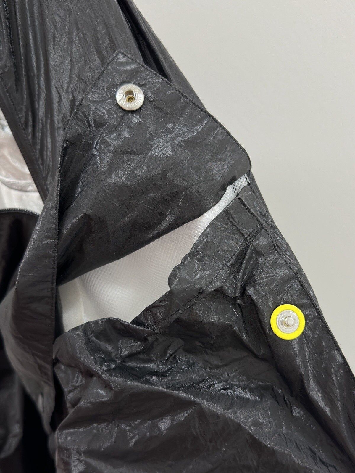 T by Alexander Wang T Alexander Wang Rain Anorak Jacket Black Size 4 Size L / US 10 / IT 46 - 14 Thumbnail