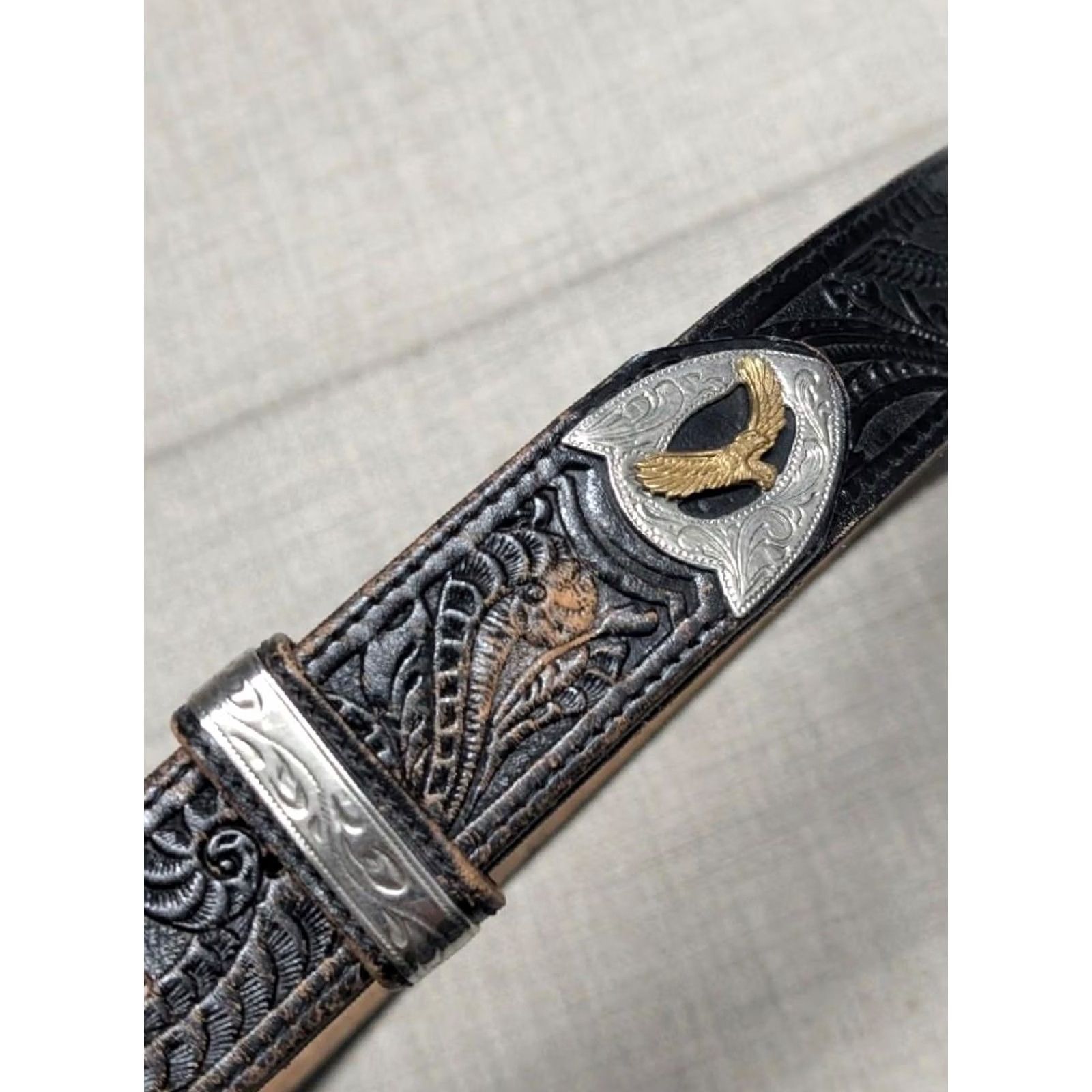 Vintage VINTAGE Leegin belt western belt Mens 34 brown leather buckle eagle tooled Full Grain Leather cowboy western america Harley Size 34 - 2 Thumbnail